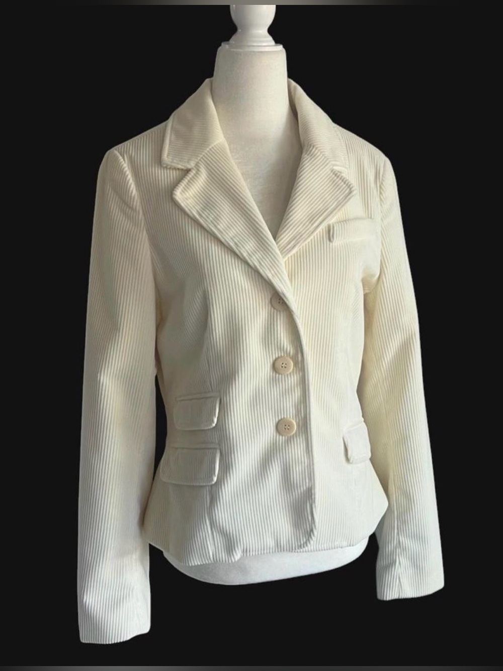 Nili Lotan cream cotton corduroy blazer with size 8 made in USA